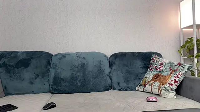 Snapshot of Victoria1Love chatting on 5, 3, 2025 Victoria1Love online show from 5, 3, 2025