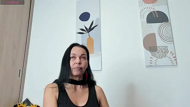 Evawalker  online show from 14, 2, 2025