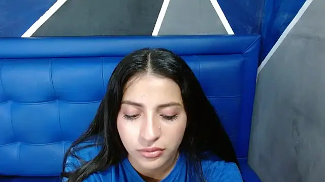 Snapshot of cherry_modelx_ chatting on 14, 3, 2025 cherry modelx online show from 14, 3, 2025