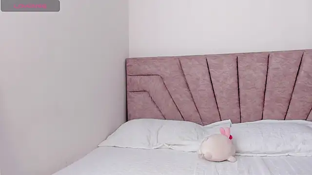 SavannahWildee online show from 11, 11, 2025