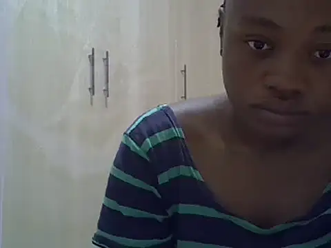 Snapshot of Amanda255 chatting on 6, 1, 2025 Amanda255 online show from 6, 1, 2025