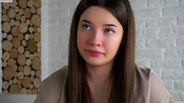 LowOncoming online show from 19, 2, 2026