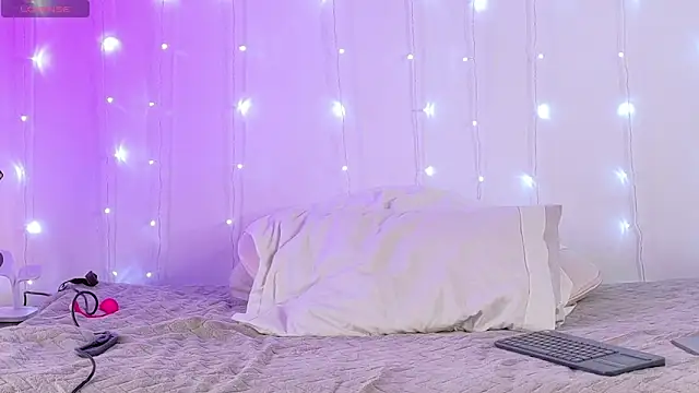 Snapshot of aryalovejoy chatting on 4, 2, 2025 aryalovejoy online show from 4, 2, 2025