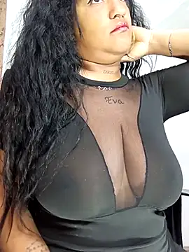 Snapshot of Michelle_Brito1 chatting on 10, 3, 2025 Michelle Brito1 online show from 10, 3, 2025