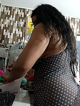 Snapshot of Michelle_Brito1 chatting on 14, 3, 2025 Michelle Brito1 online show from 14, 3, 2025