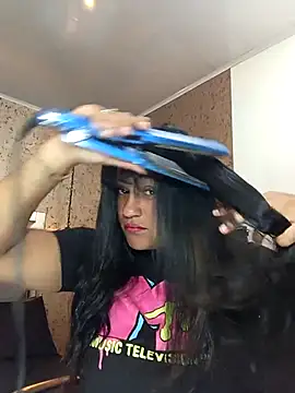 Snapshot of Michelle_Brito1 chatting on 29, 9, 2025 Michelle Brito1 online show from 29, 9, 2025