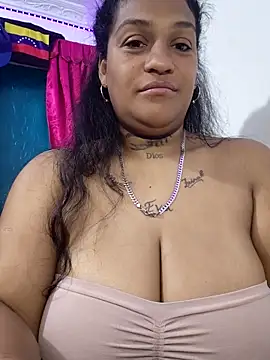 Snapshot of Michelle_Brito1 chatting on 14, 3, 2026 Michelle Brito1 online show from 14, 3, 2026