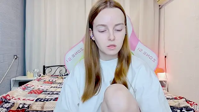 Snapshot of Wild__flowers chatting on 3, 12, 2025 Wild flowers online show from 3, 12, 2025