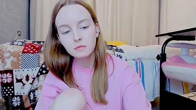 Snapshot of Wild__flowers chatting on 21, 12, 2025 Wild flowers online show from 21, 12, 2025