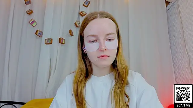 Snapshot of Wild__flowers chatting on 15, 2, 2026 Wild flowers online show from 15, 2, 2026