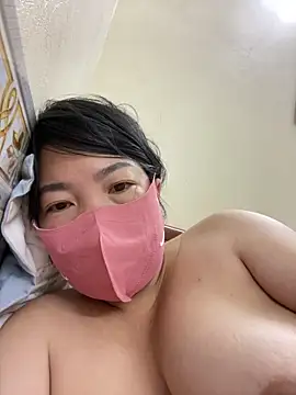 Hachi Sweetbabie  online show from 28, 9, 2025