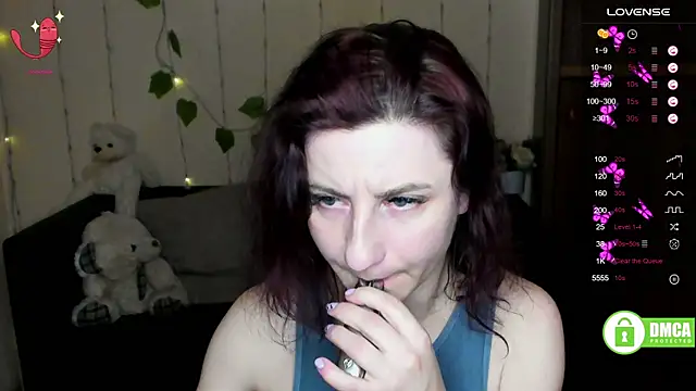 Muse kitty jenia online show from 14, 2, 2025