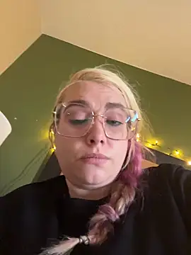 Lalalynn online show from 22, 2, 2026