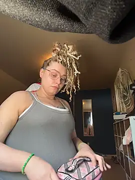 Lalalynn online show from 27, 6, 2026