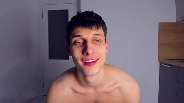 Snapshot of Kent_Ross chatting on 29, 11, 2025 Kent Ross online show from 29, 11, 2025