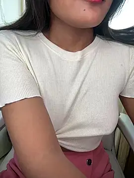 LeisyXO online show from 2, 2, 2025