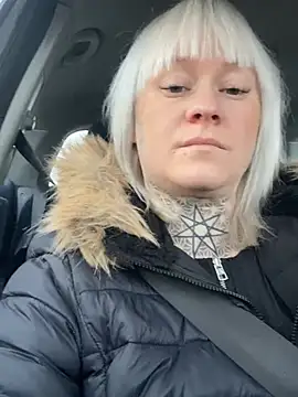 poussichienne online show from 1, 2, 2026