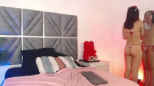 Laura Dicardy online show from 21, 11, 2025