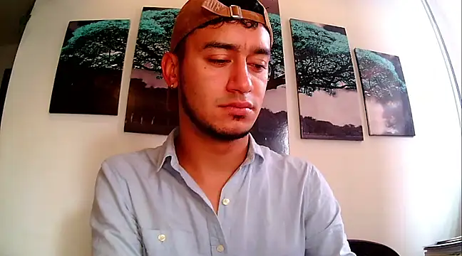 Snapshot of Kevin_Torres chatting on 25, 2, 2025 Kevin Torres online show from 25, 2, 2025