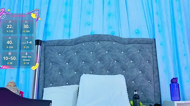 AuraRoss online show from 7, 10, 2025