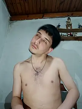 Snapshot of Elvergonn2105 chatting on 17, 10, 2025 Elvergonn2105 online show from 17, 10, 2025