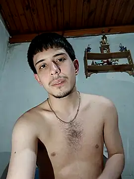 Snapshot of Elvergonn2105 chatting on 20, 10, 2025 Elvergonn2105 online show from 20, 10, 2025