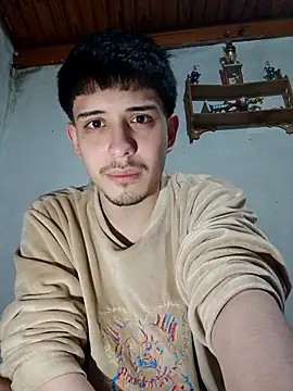 Snapshot of Elvergonn2105 chatting on 31, 10, 2025 Elvergonn2105 online show from 31, 10, 2025