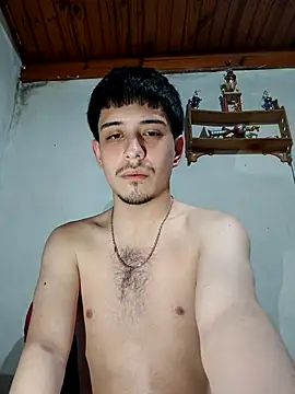 Snapshot of Elvergonn2105 chatting on 7, 11, 2025 Elvergonn2105 online show from 7, 11, 2025