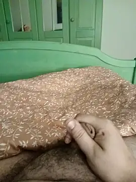 Snapshot of BennoSingle chatting on 9, 9, 2025 BennoSingle online show from 9, 9, 2025