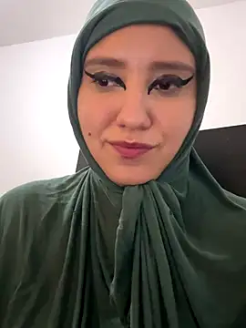 hannahayat online show from 2, 11, 2025