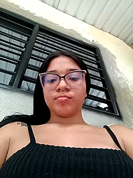 -VICKKY online show from 28, 2, 2025