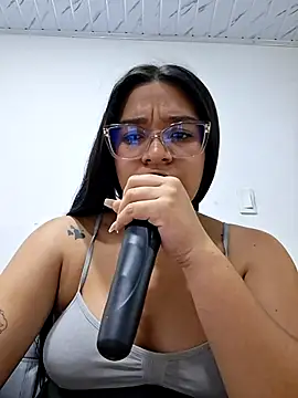 -VICKKY online show from 16, 4, 2026