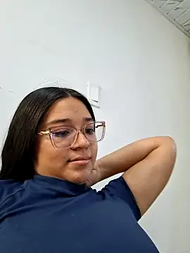 -VICKKY online show from 4, 7, 2026