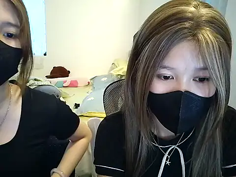 Snapshot of thithi8369 chatting on 2, 3, 2026 thithi8369 online show from 2, 3, 2026