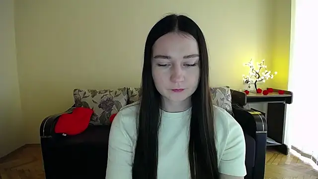 Snapshot of Pretty_shy chatting on 7, 5, 2026 Pretty shy online show from 7, 5, 2026