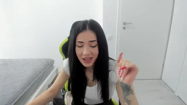 Emmapmg online show from 25, 2, 2026