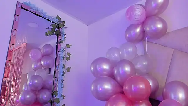 BonnieCute  online show from 9, 3, 2025