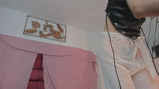 BonnieCute  online show from 15, 12, 2025