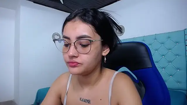 Snapshot of antonella_sweetlittle chatting on 7, 2, 2026 antonella sweetlittle online show from 7, 2, 2026