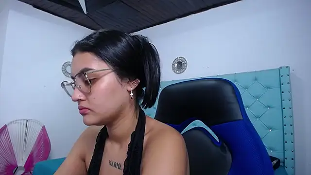 Snapshot of antonella_sweetlittle chatting on 11, 2, 2026 antonella sweetlittle online show from 11, 2, 2026