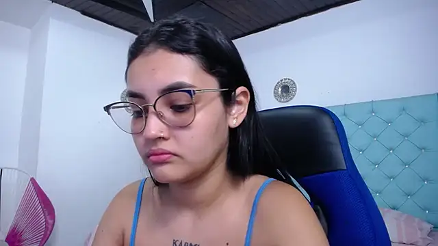 Snapshot of antonella_sweetlittle chatting on 17, 2, 2026 antonella sweetlittle online show from 17, 2, 2026