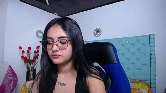 Snapshot of antonella_sweetlittle chatting on 1, 3, 2026 antonella sweetlittle online show from 1, 3, 2026