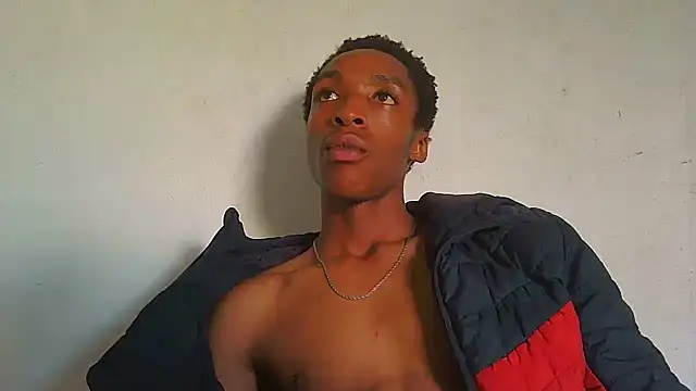 Snapshot of FullyxLoaded chatting on 3, 5, 2026 FullyxLoaded online show from 3, 5, 2026