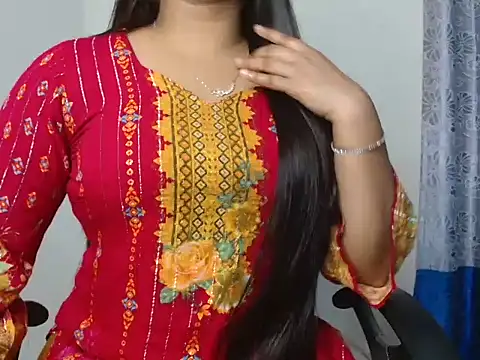 Unlucky-flowers online show from 5, 3, 2025