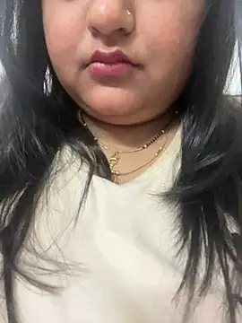 smile pretty online show from 9, 3, 2025