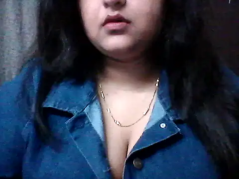 smile pretty online show from 9, 4, 2026