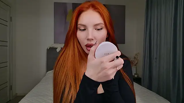 JudyWalkerr online show from 23, 9, 2025