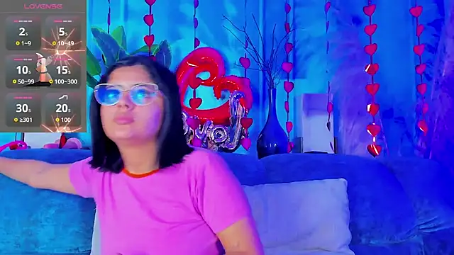 Elizabeth VonSweet online show from 4, 2, 2026