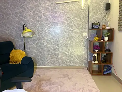 MidnightFlame online show from 12, 1, 2025