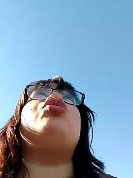 Angiee2001 online show from 3, 2, 2025